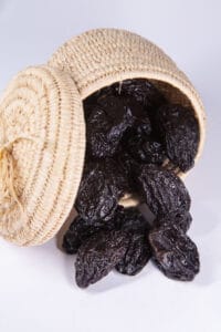 Pruneaux en vrac - برقوق مجفف